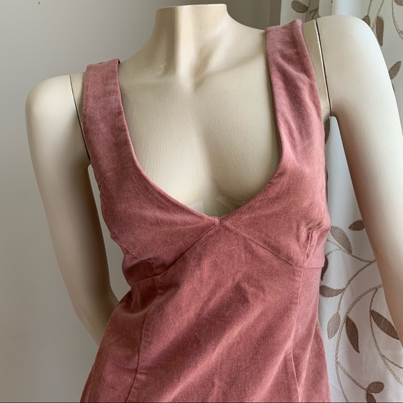 Pink velvet dress from forever 21 - Picture 5 of 9